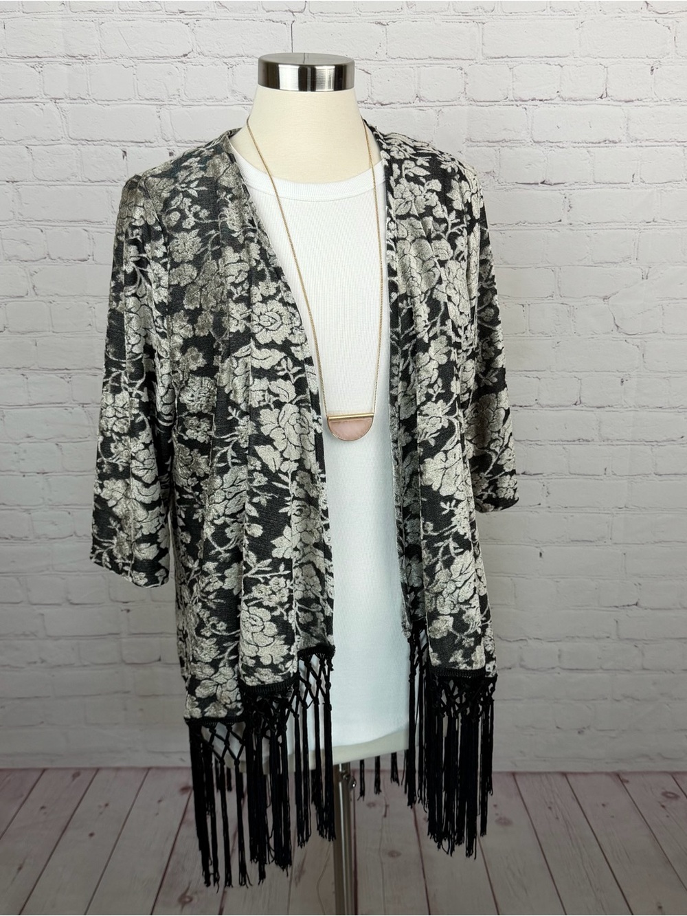 Fever Black & Neutral Floral Fringe Open-Front Cardigan Large Whimsigoth, witchy